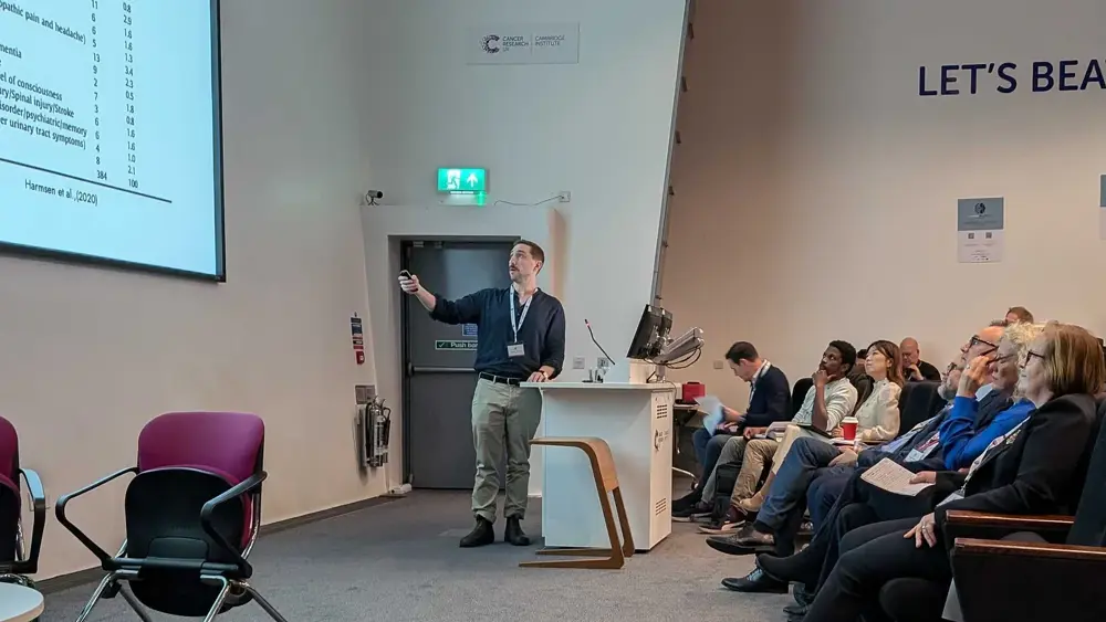 Jacques presenting the Precision Neurotechnologies programme at a Cambridge Neuroworks event