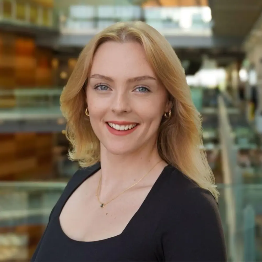 Headshot of Chloe Whitehouse