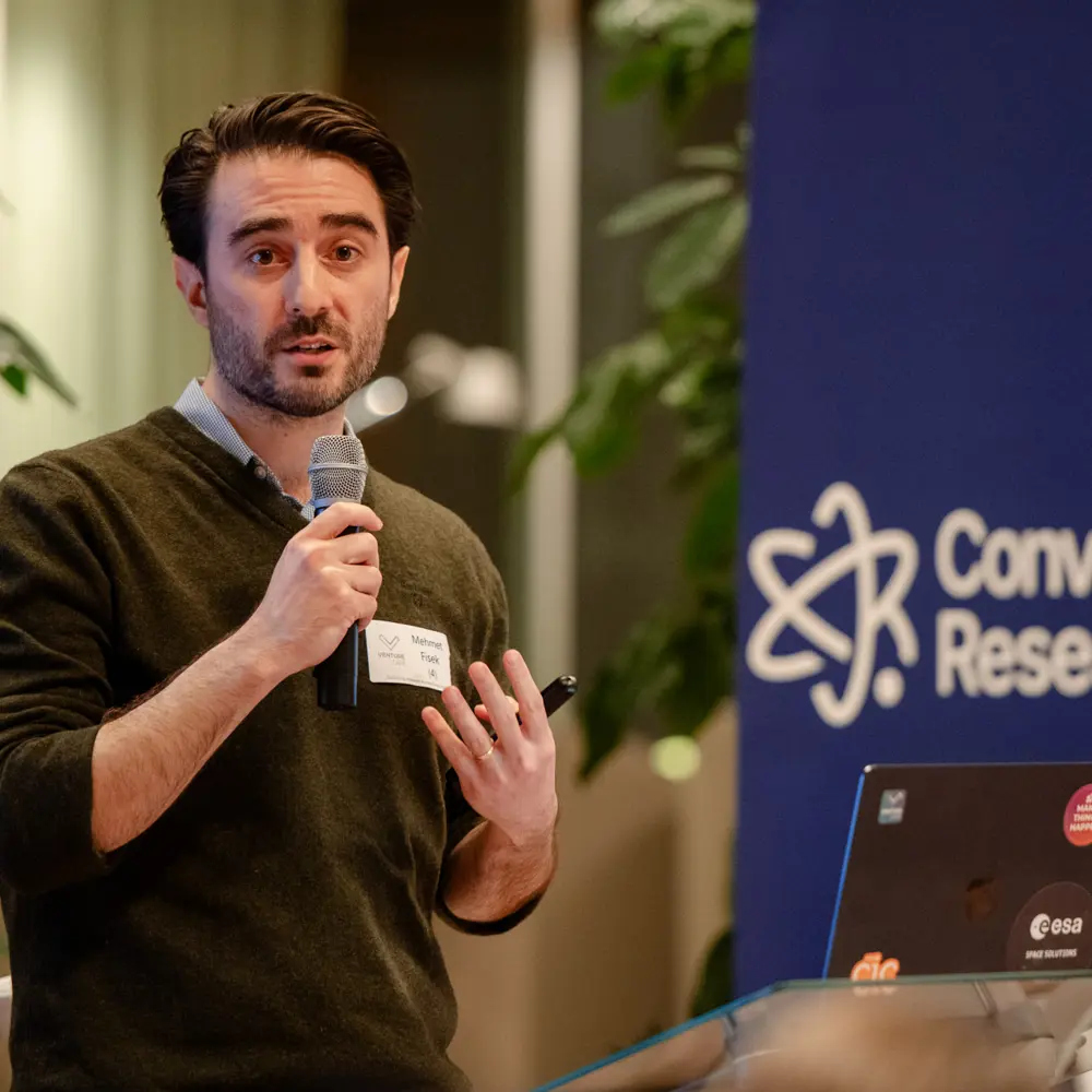 Mehmet Fisek, Founder and CEO of Meridial, speaks at Venture Café London.
